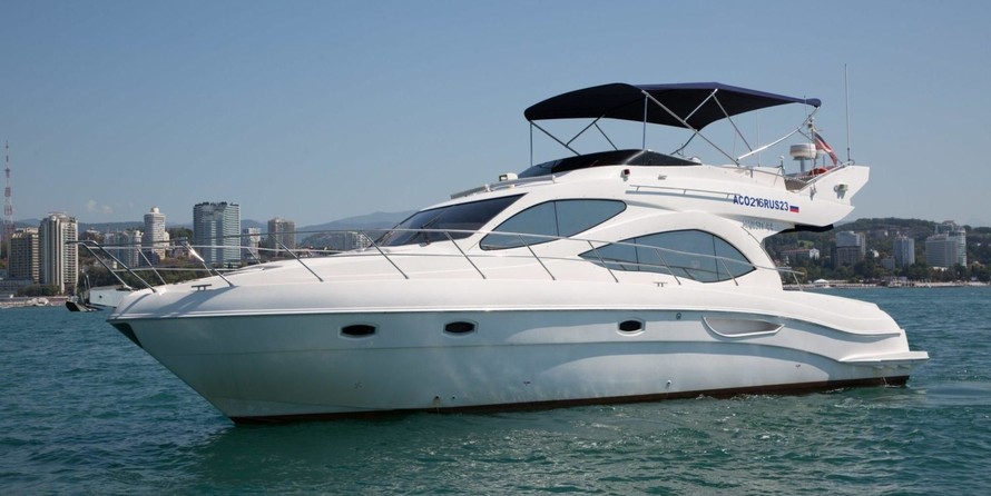 Majesty Yachts 44