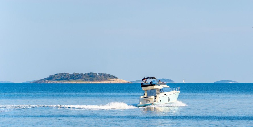 Beneteau Monte Carlo 5