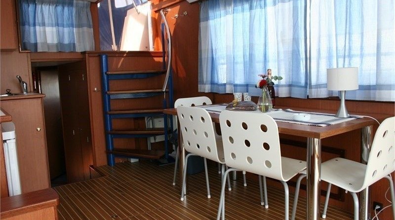 De Alm Almtrawler 1200 AD