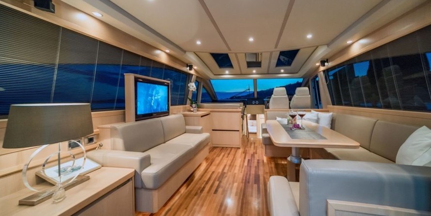Princess V65