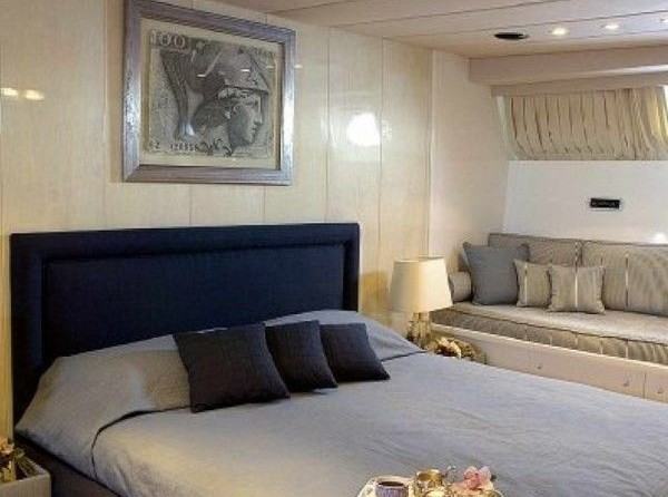 Cantieri navali di lavagna admiral 92