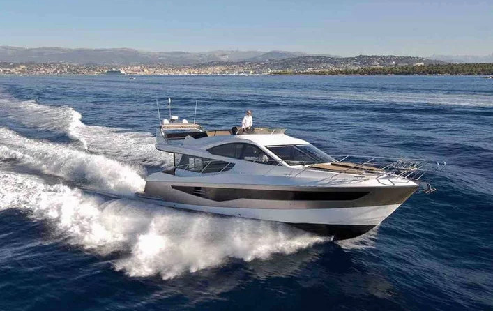 Galeon 550 Fly