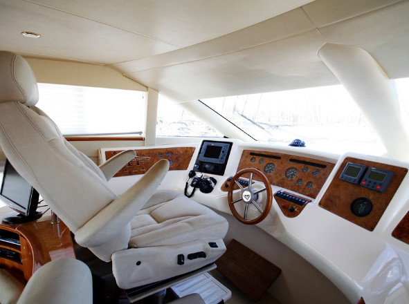 Azimut 58