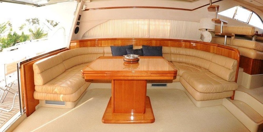 Ferretti 57 Fly