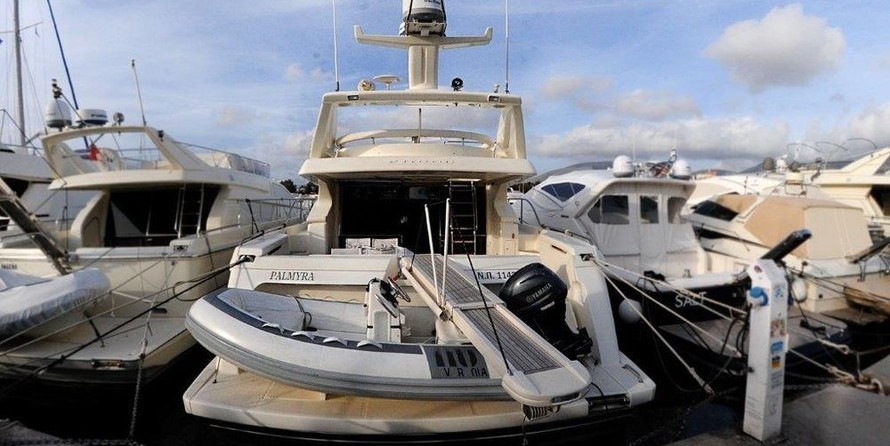 Ferretti 57 Fly