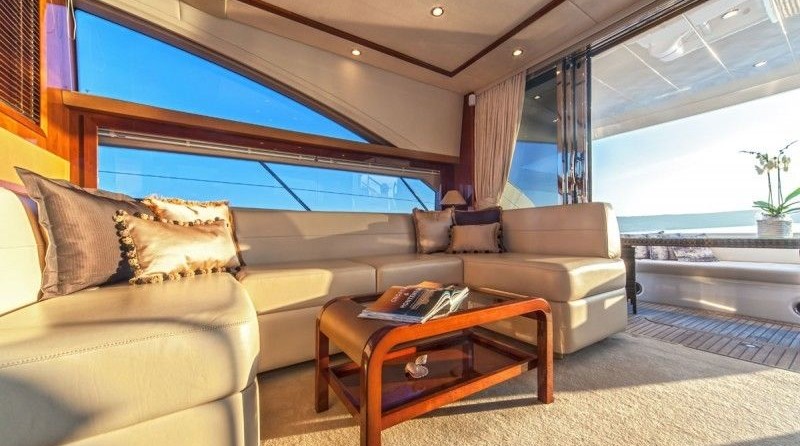 Princess 62