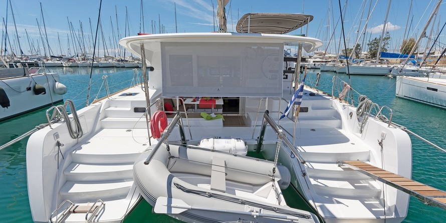Lagoon 39