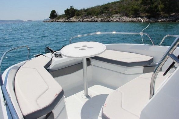 Beneteau Flyer 6.6 SPACEdeck