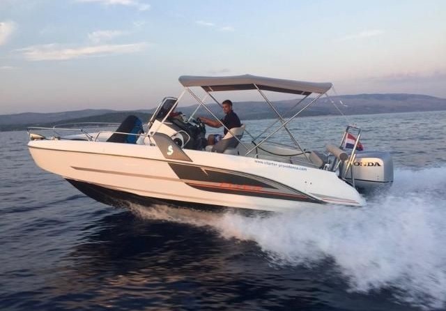 Beneteau Flyer 6.6 SPACEdeck