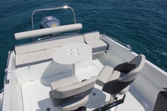 Beneteau Flyer 6.6 SPACEdeck