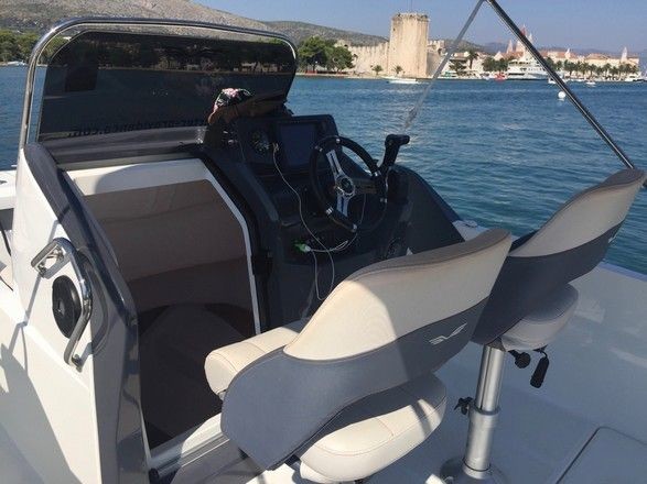 Beneteau Flyer 6.6 SPACEdeck
