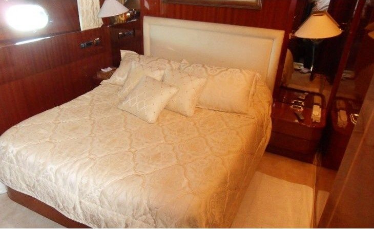 Sanlorenzo 64/70 Steel