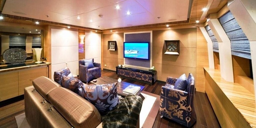 Palmer Johnson 150 SportYacht
