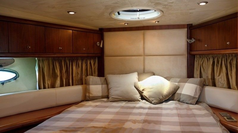 Sunseeker Portofino 49