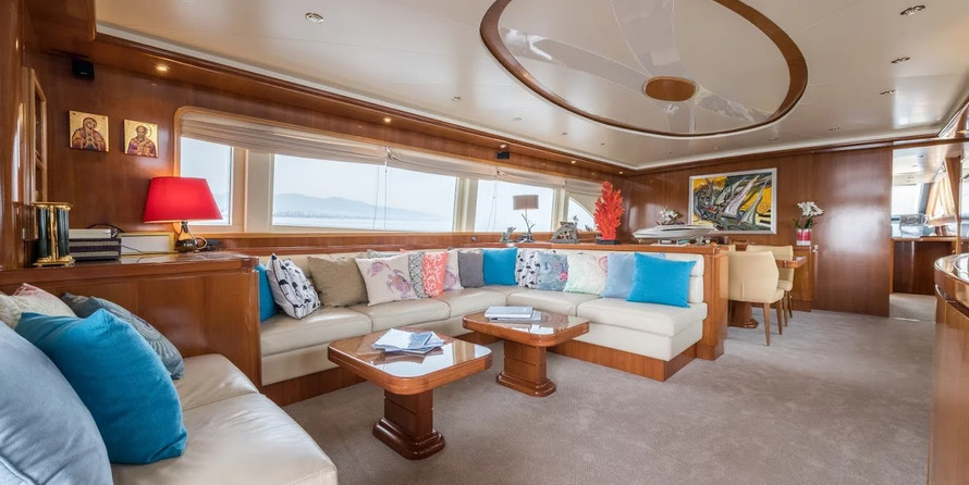 Falcon Yachts 90