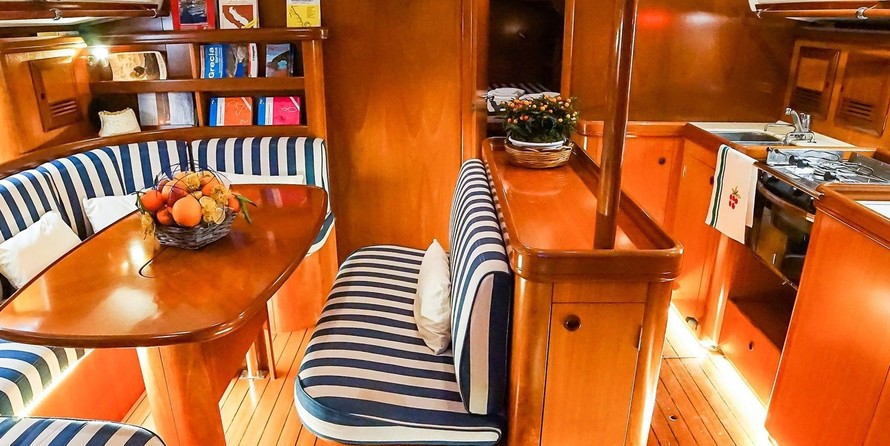 Beneteau 50