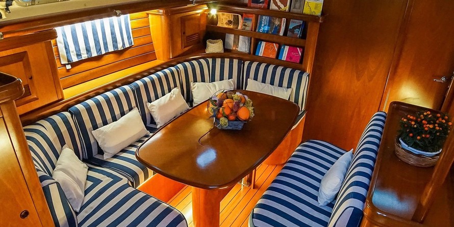 Beneteau 50