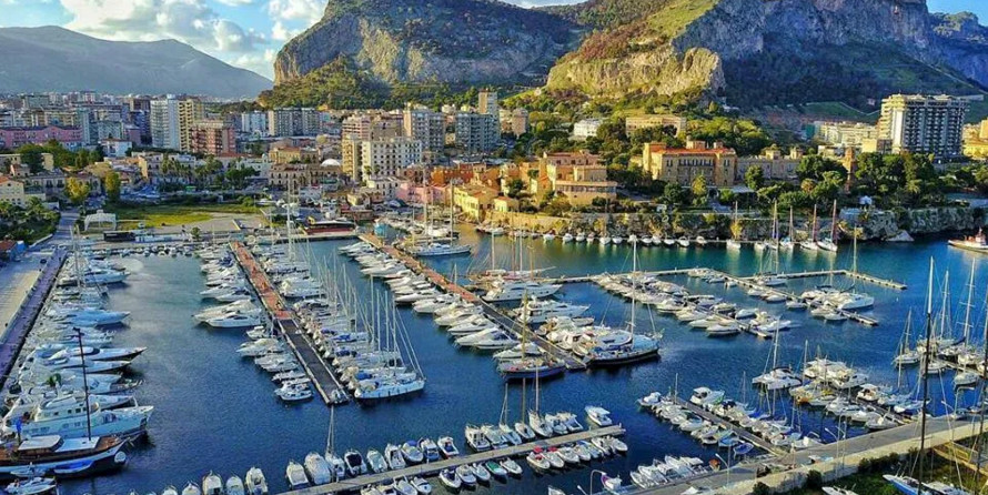 Beneteau 50