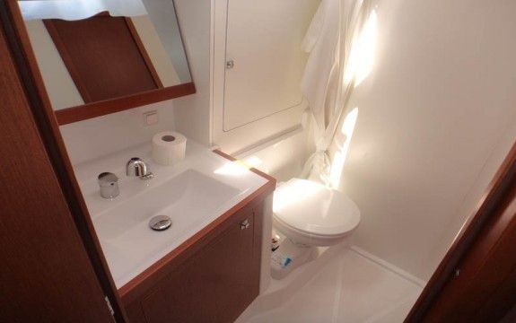 Beneteau Oceanis 48