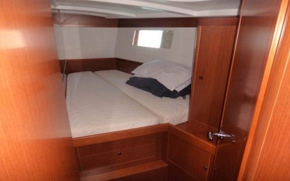 Beneteau Oceanis 48
