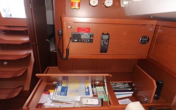 Beneteau Oceanis 48