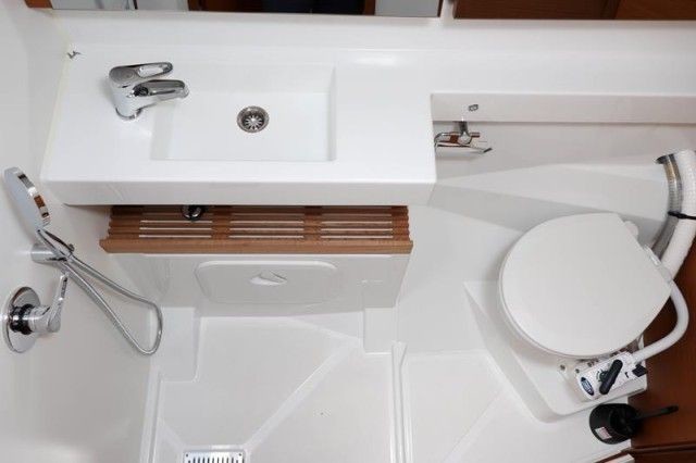 Jeanneau Sun Odyssey 440