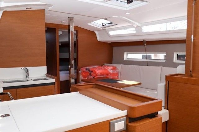 Jeanneau Sun Odyssey 440