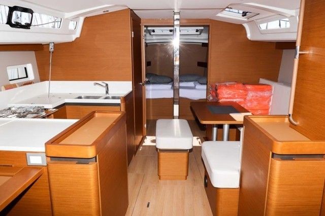 Jeanneau Sun Odyssey 440