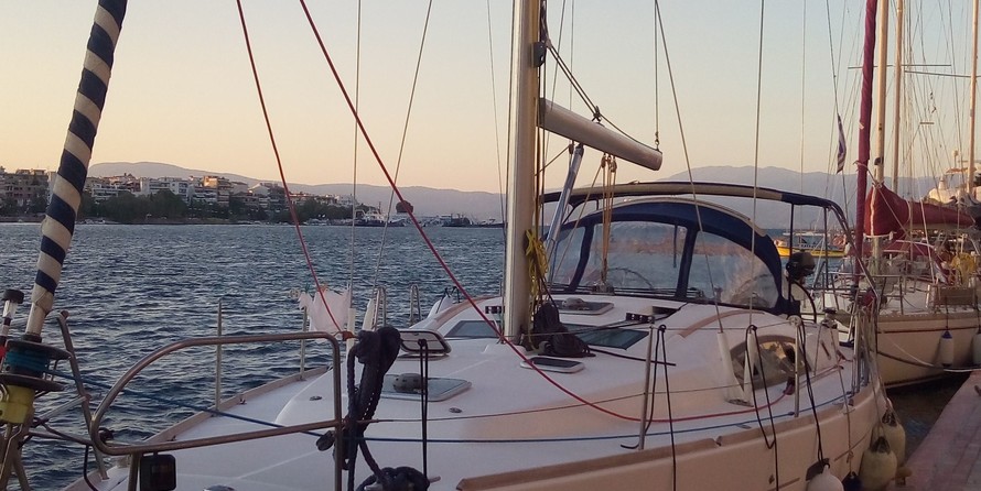 Beneteau Oceanis 43