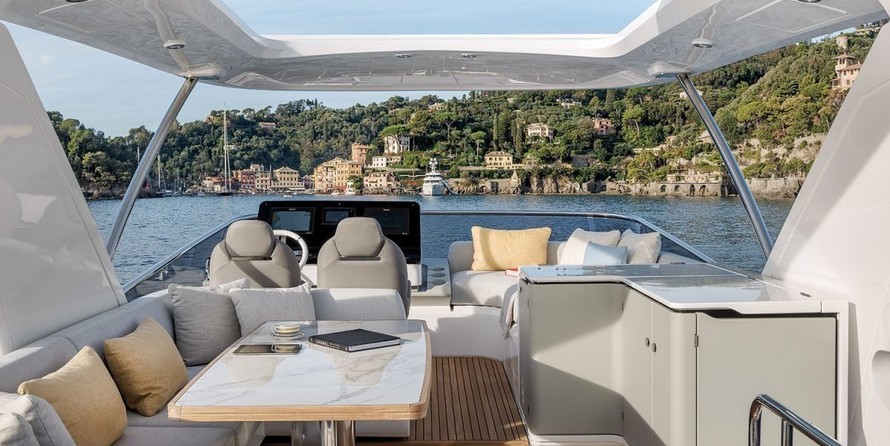 Azimut 60