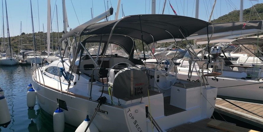 Elan 40