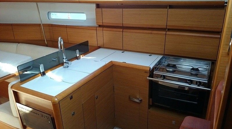 Jeanneau Sun Odyssey 379