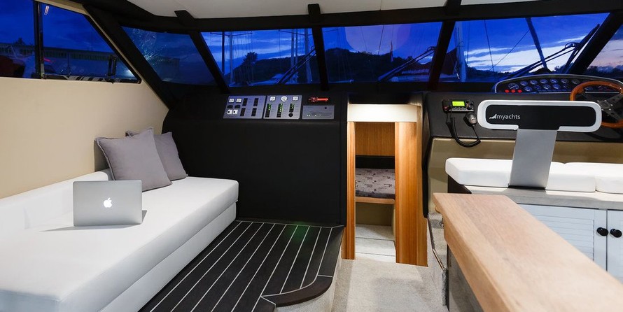 Fairline Squadron 59