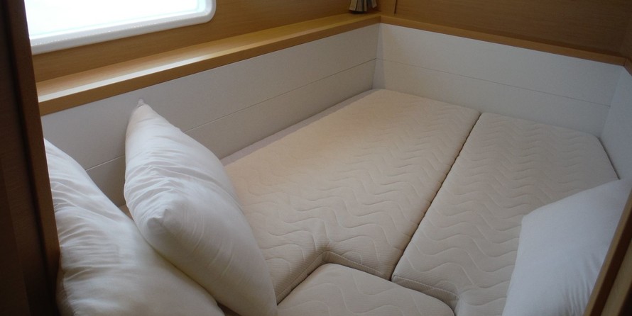 Lagoon 400 S2