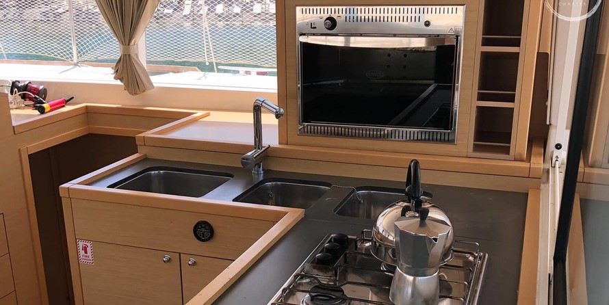 Lagoon 400 S2