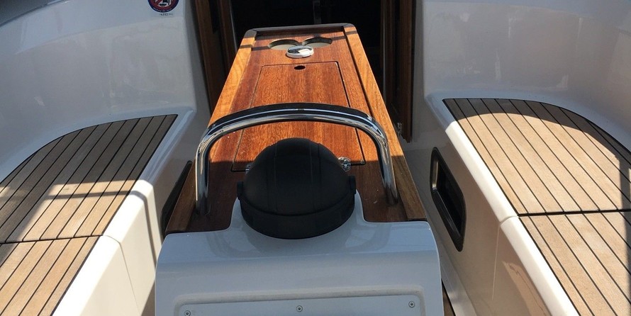 Bavaria CRUISER 34