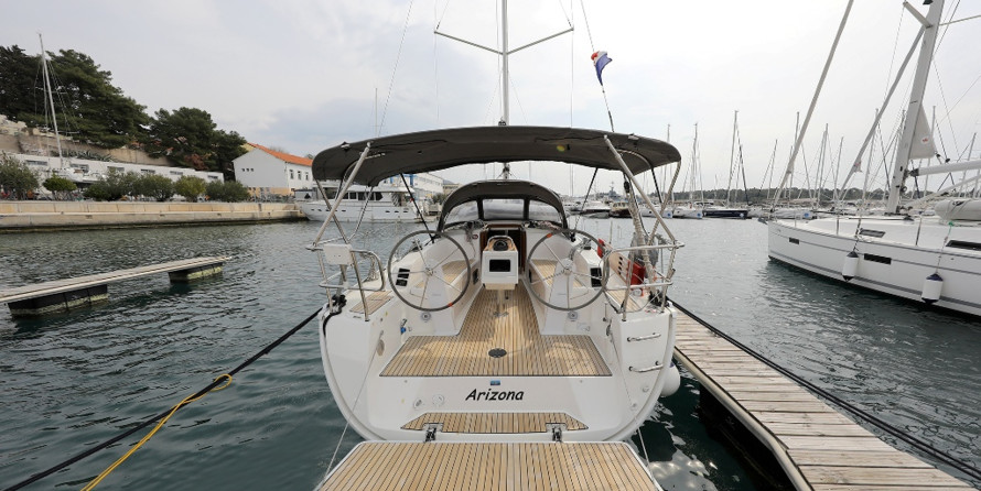 Bavaria CRUISER 34