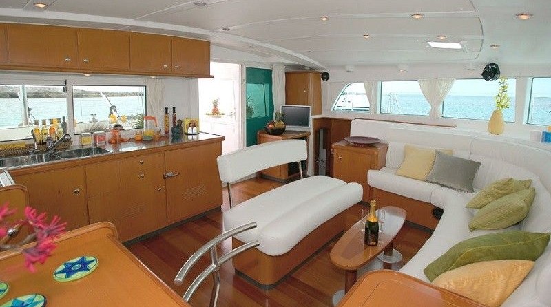 Lagoon 440