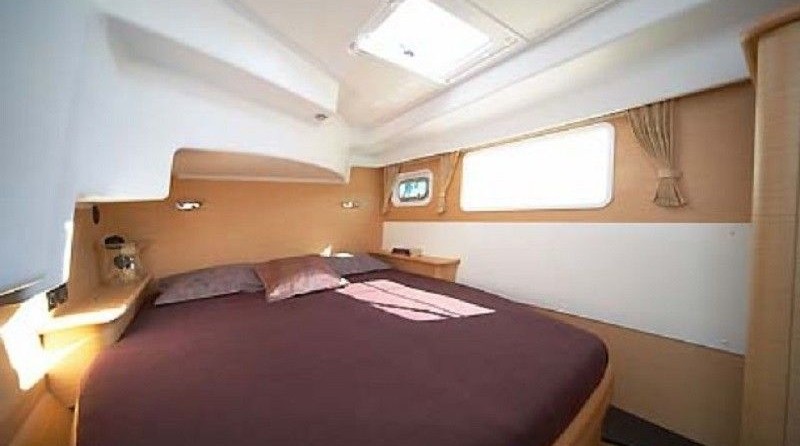 Lagoon 440