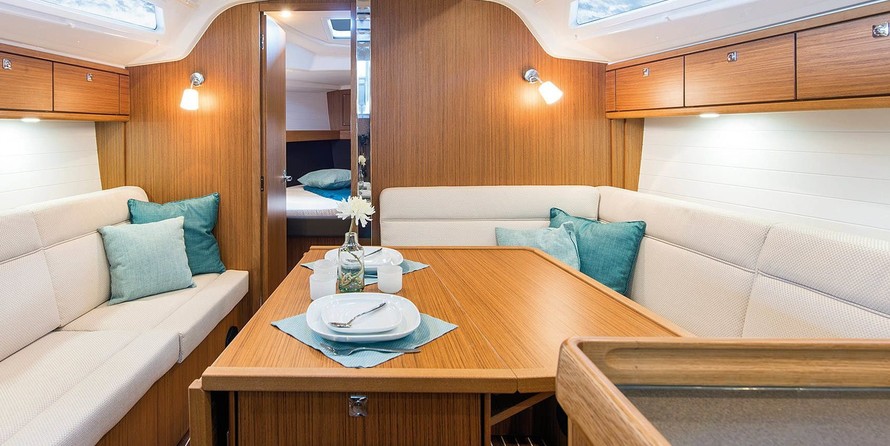 Bavaria 37 Cruiser