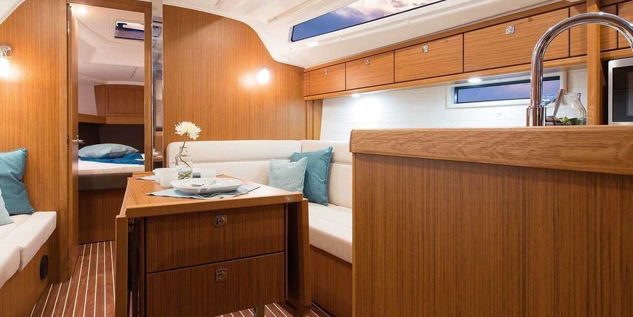 Bavaria 37 Cruiser