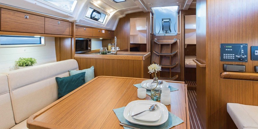 Bavaria 37 Cruiser