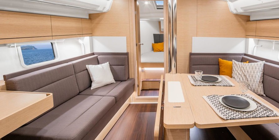 Hanse 418