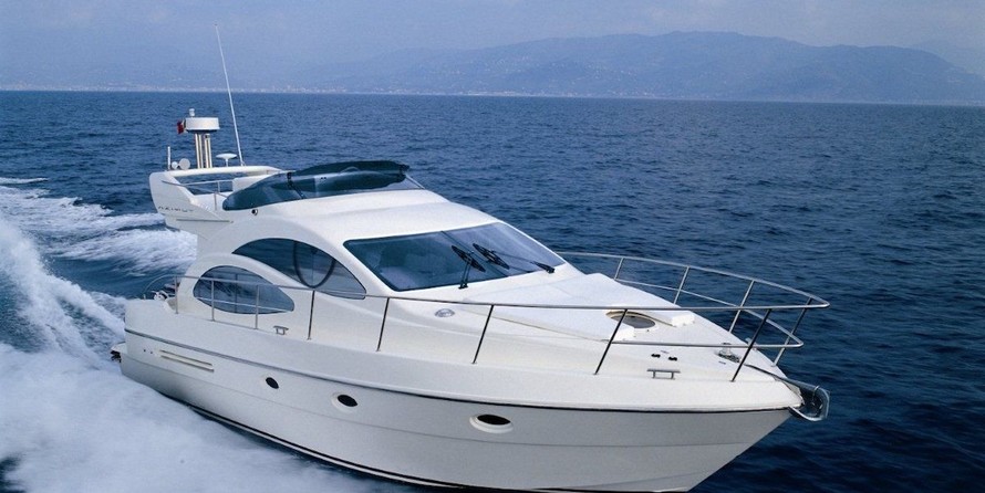 Azimut 42