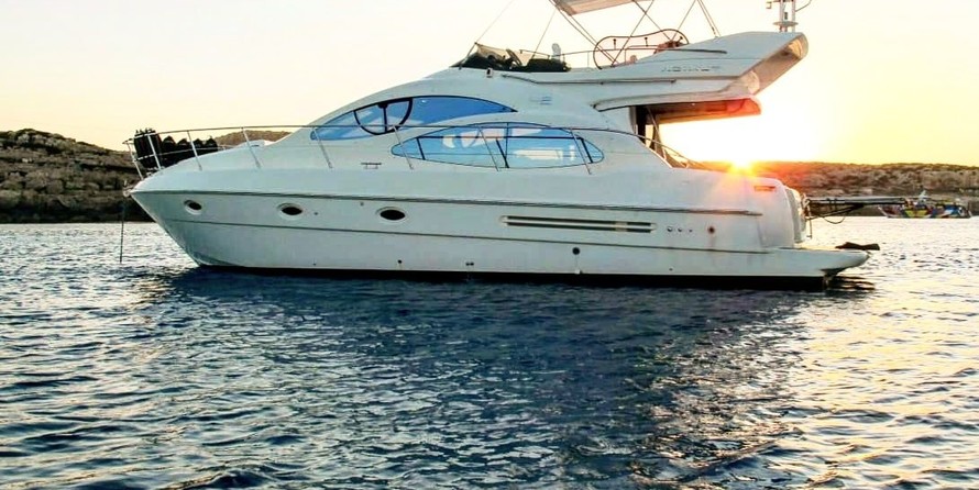 Azimut 42