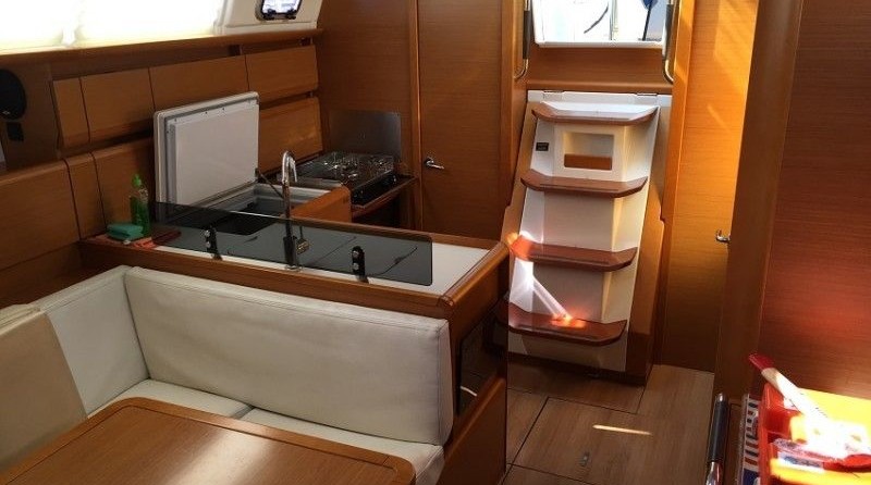 Jeanneau Sun Odyssey 379