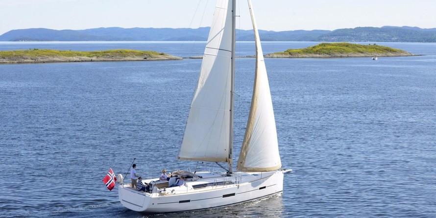 Dufour 412