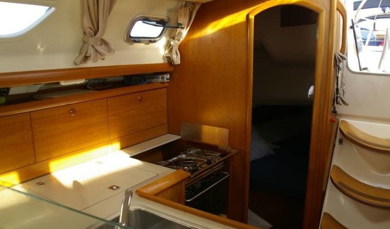 Jeanneau Sun Fast 37
