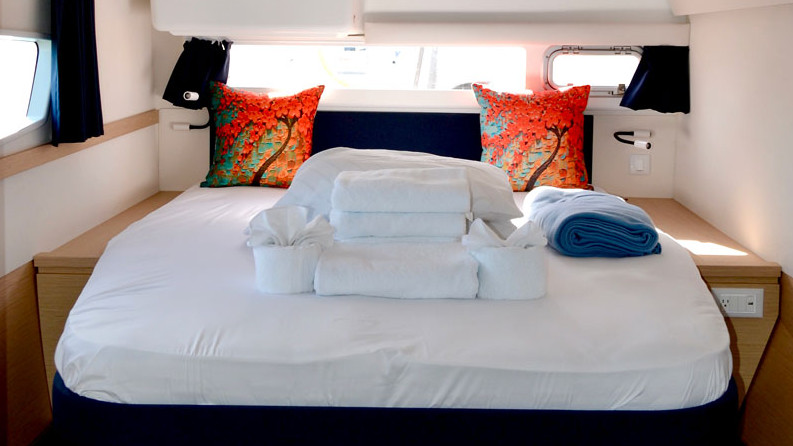 Fountaine Pajot Helia 44