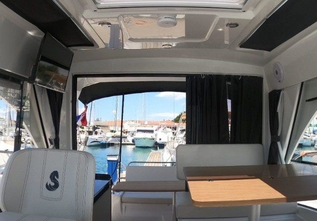 Beneteau Antares 9 OB
